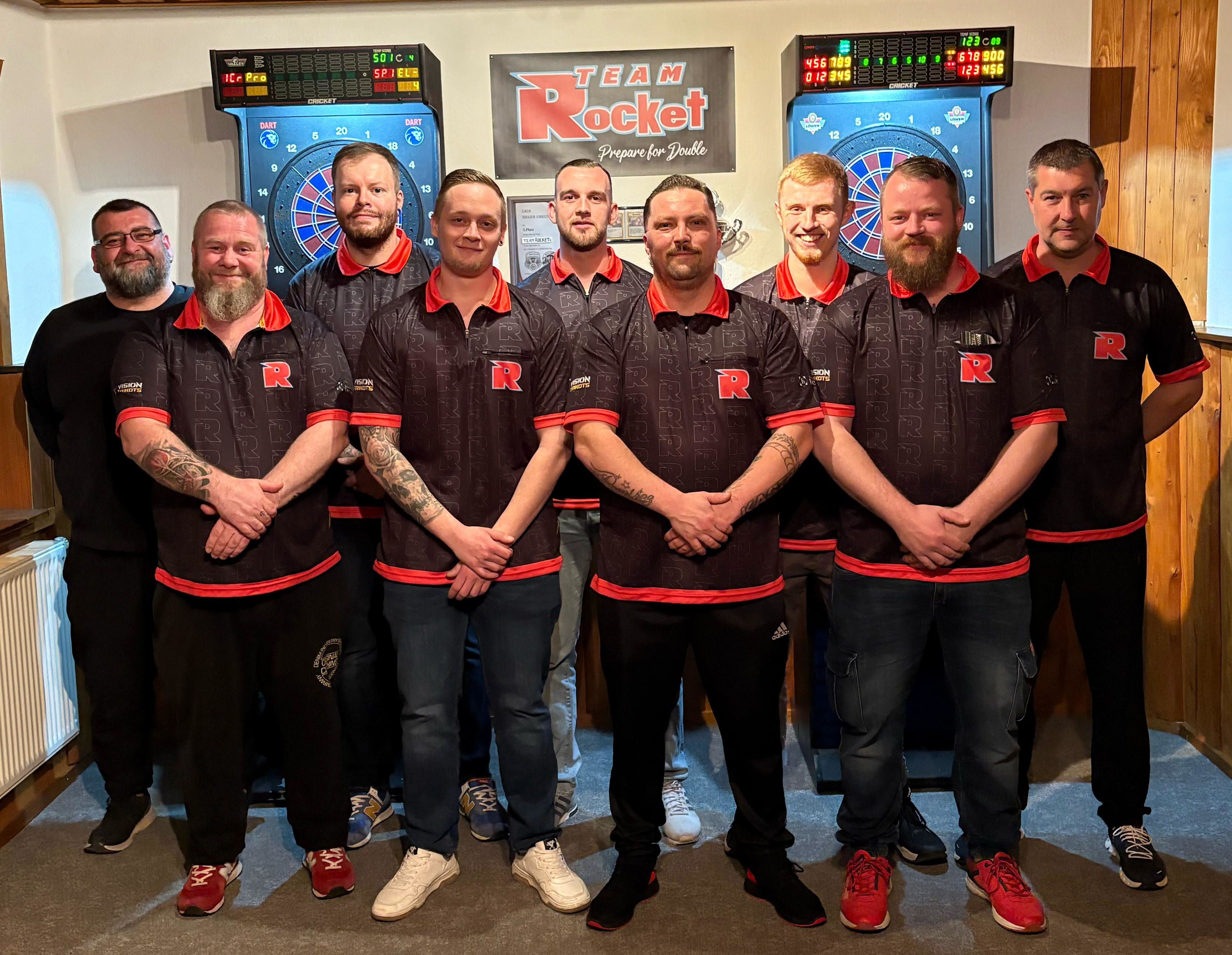 Mannschaftsfoto Team Rocket vor dem ersten Spiel der Liga